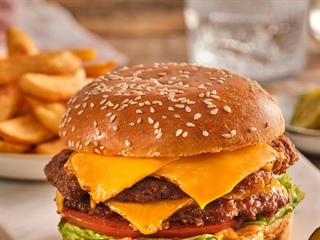 Easy Smash Burger with Best Burger Sauce